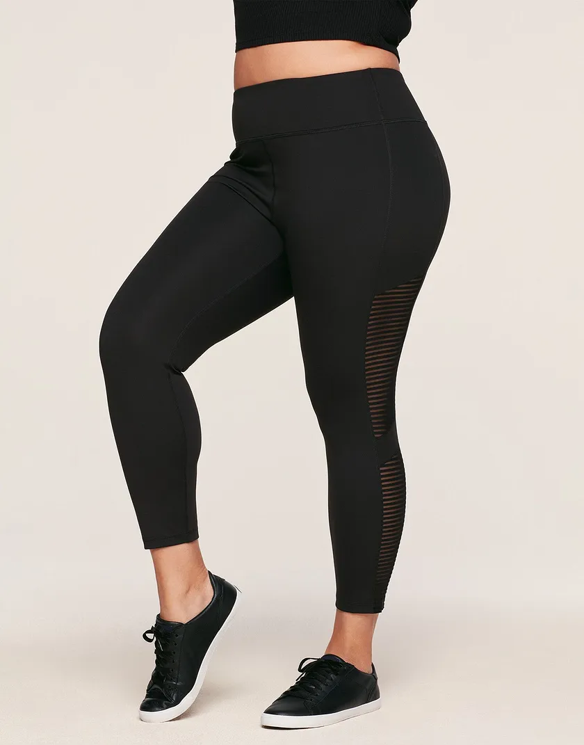 Cali Stripe Mesh Black Plus activewear bundle Model 2