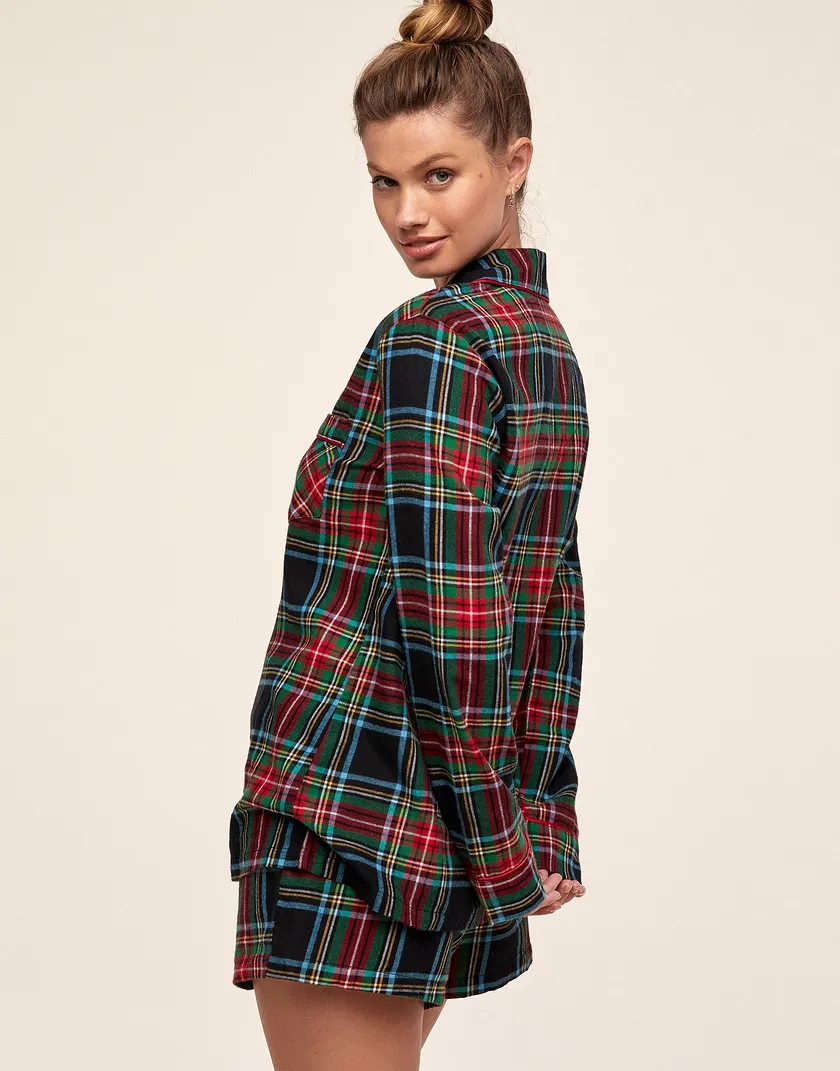 Maggie Plaid Black sleepwear bundle Model 6