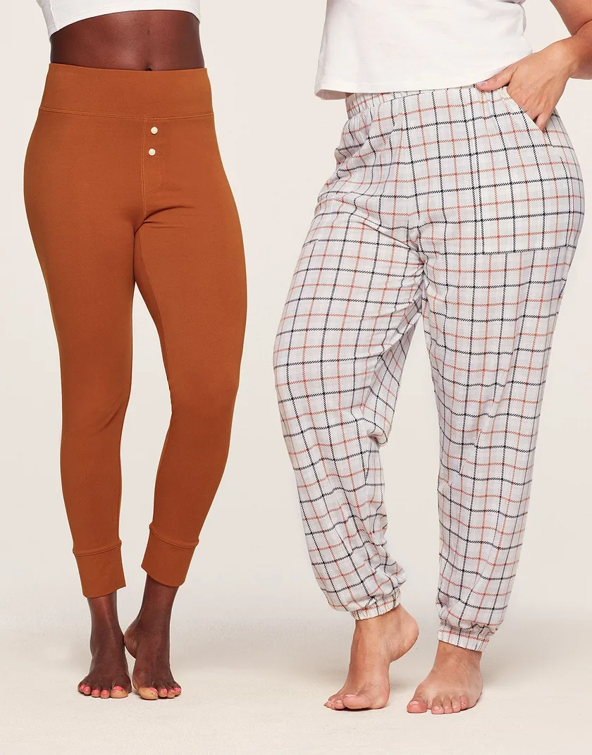 Sara Sleep Set Plaid Gray Plus legwear bundle Model 4