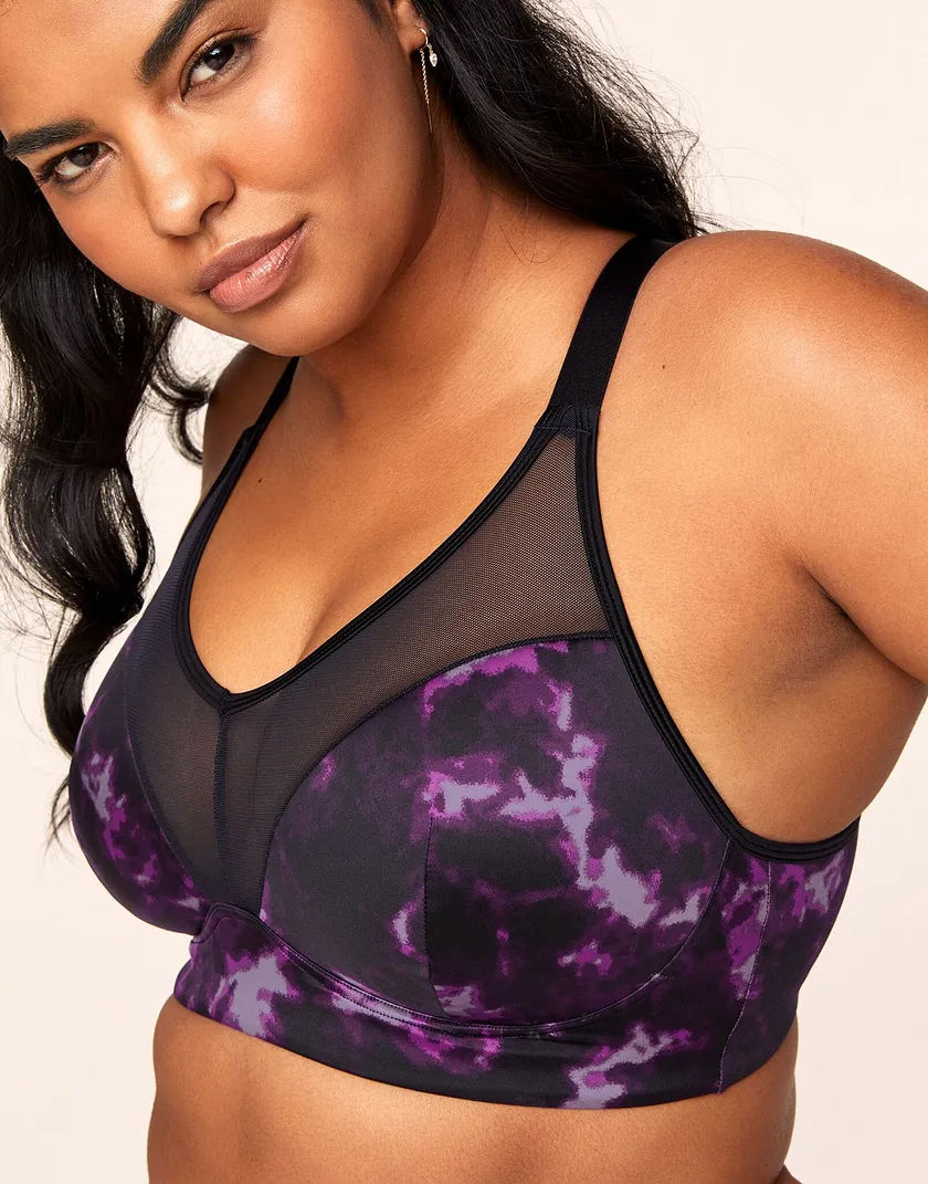 Ariza Tie Dye Black Plus Contour activewear bundle Model 5