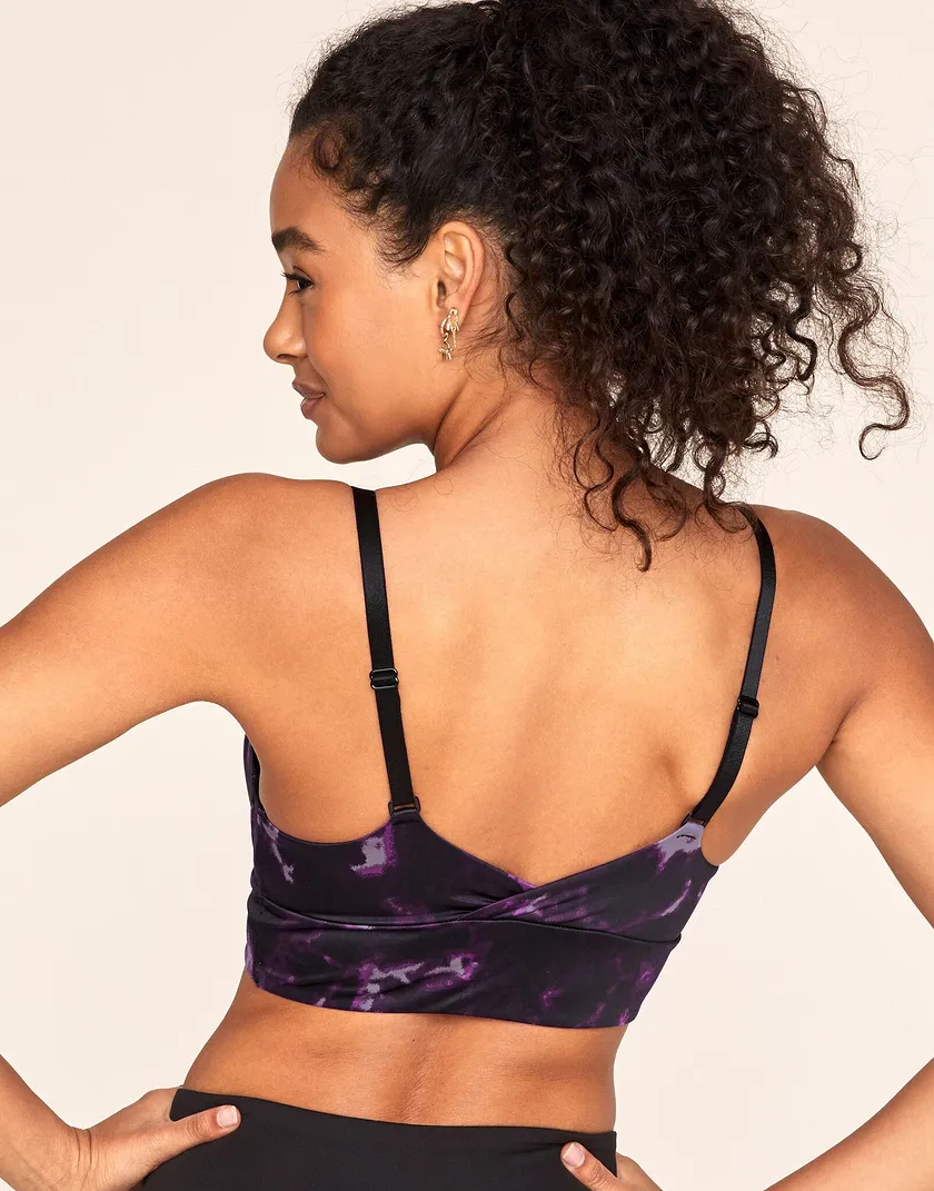 Kali Tie Dye Black Lightly Lined activewear bundle Model 4