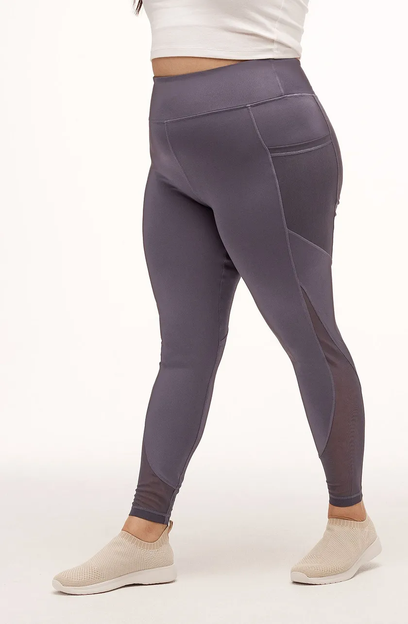 Ava Legging Dark Gray Plus legwear bundle Model 5