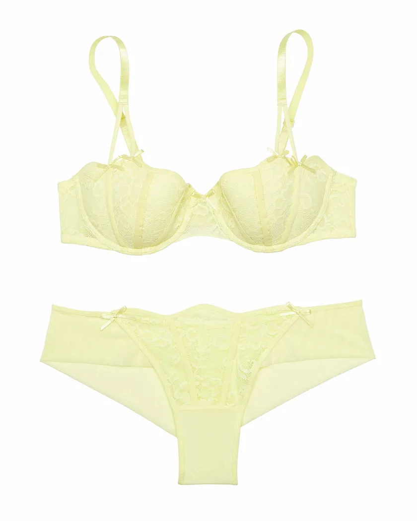 Dusana Light Yellow 2 Push Up bra bundle Still 2