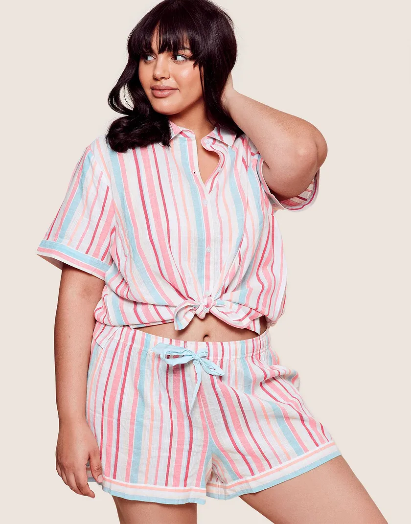 Lea Stripe White Plus sleepwear bundle Model 2