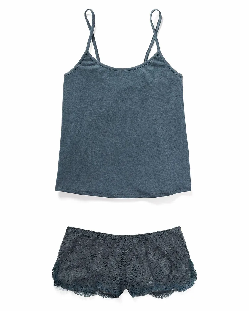 Reign Dark Gray lingerie bundle Still 3