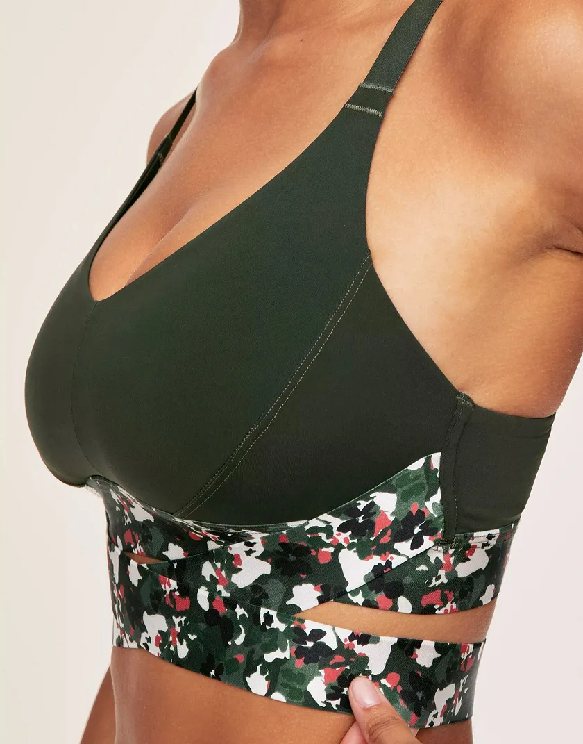 Maven Dark Green Contour activewear bundle Model 3