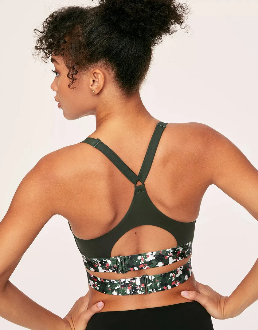 Maven Dark Green Contour activewear bundle Model 4