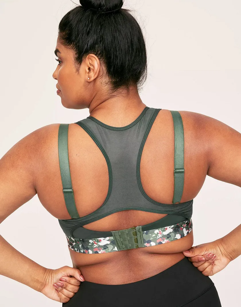 Micah Dark Green Plus Contour activewear bundle Model 6