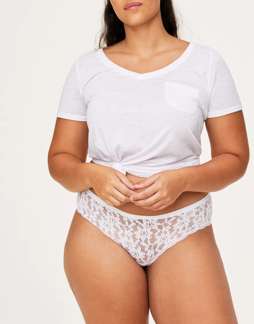 Signe Cheeky White Plus panty bundle Model 5