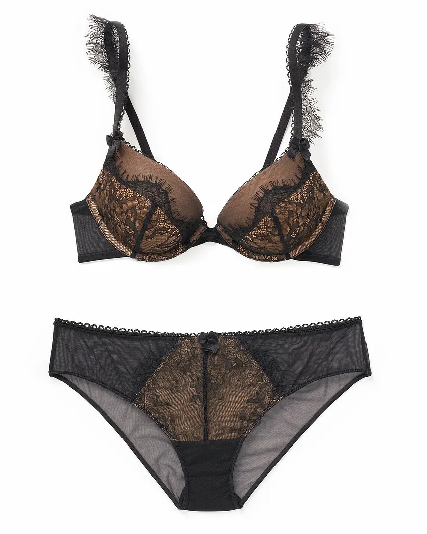 Victoria Black 2 Push Up bra bundle Still 2