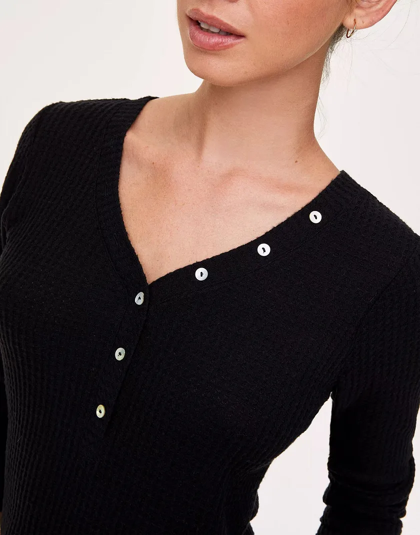 Leidy Black Unlined sleepwear bundle Model 5