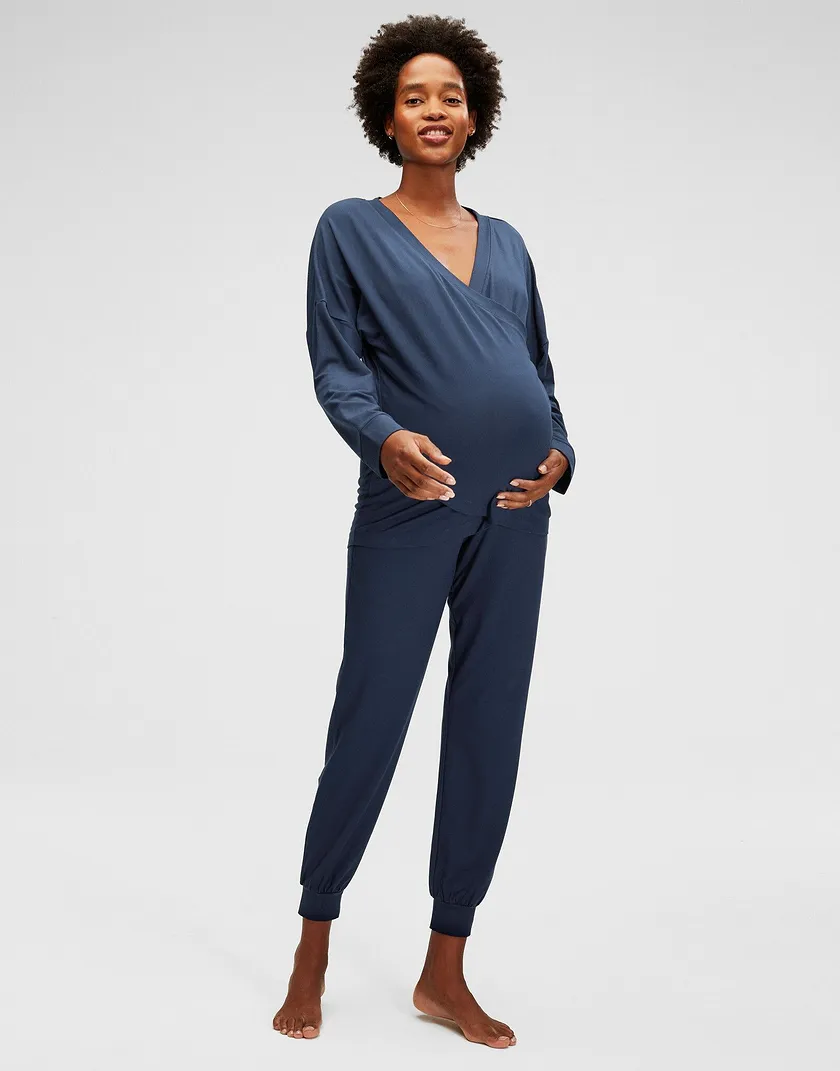 Surplice Sweatshirt Dark Blue athleisure bundle Model 2
