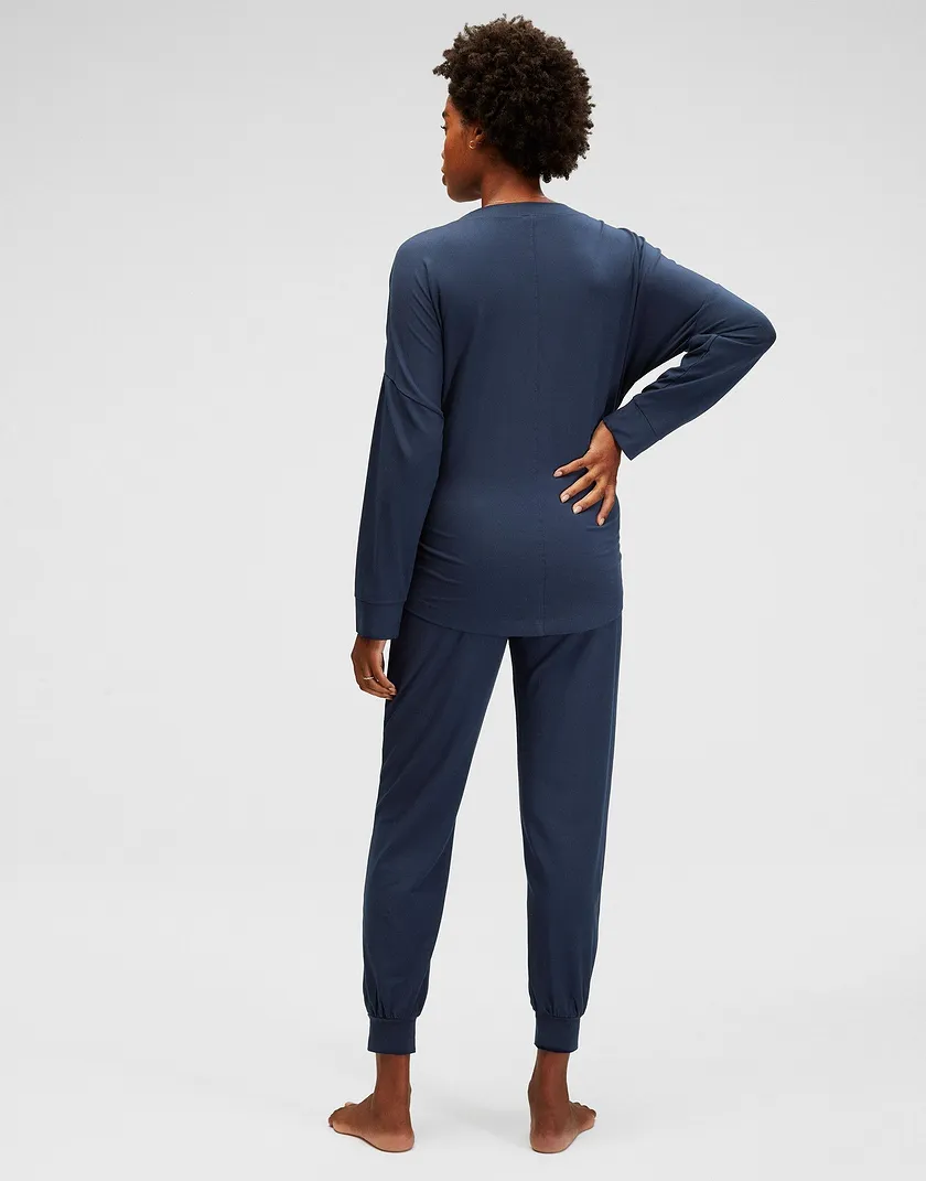 Surplice Sweatshirt Dark Blue athleisure bundle Model 3