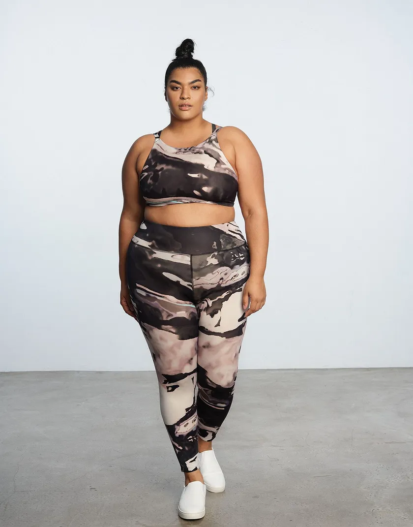 Do Bra X EBN Novelty Gray Plus activewear bundle Model 2