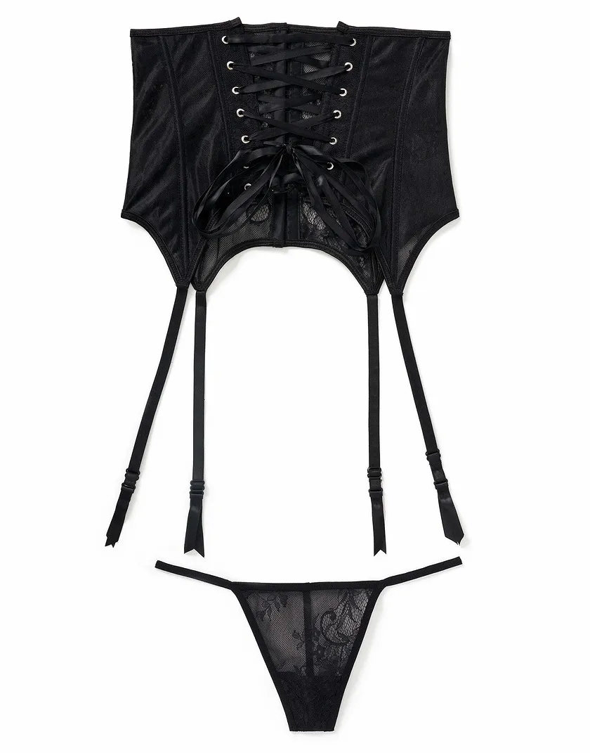 Iris Black corset bundle Still 3