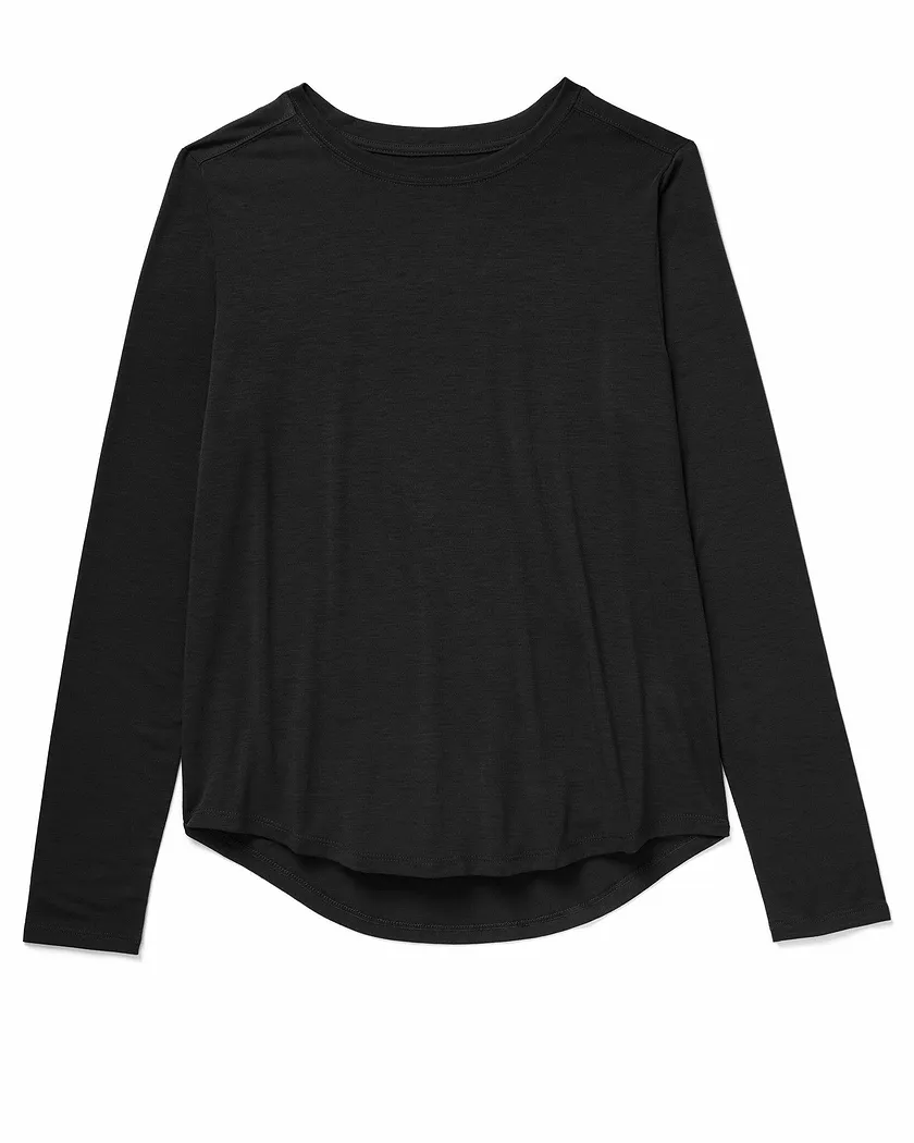 Molly Longsleeve Black lounge bundle Still 3