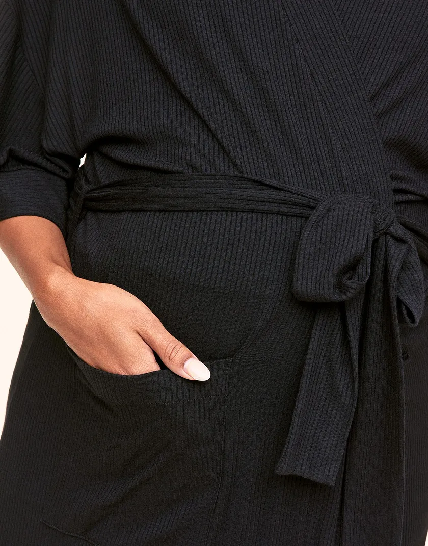 Anytime Kimono Black athleisure bundle Model 2