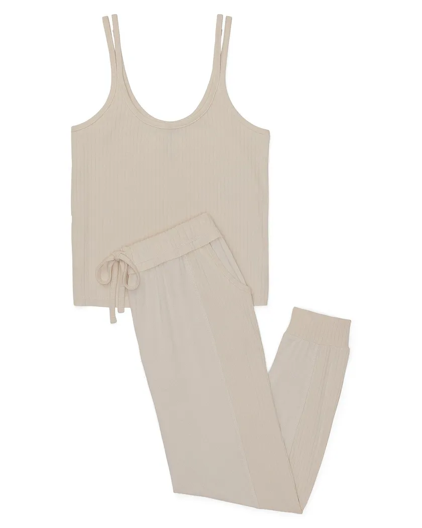 Leelee Light Brown sleepwear bundle Still 2