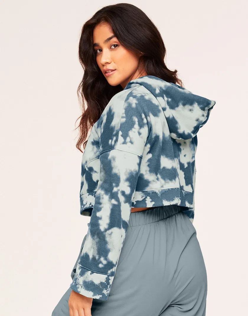 Hera Tie Dye Blue Plus lounge bundle Model 6