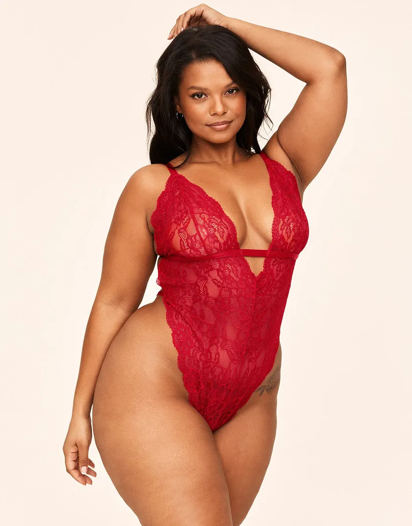 Amata Dark Red Plus lingerie bundle Model 2
