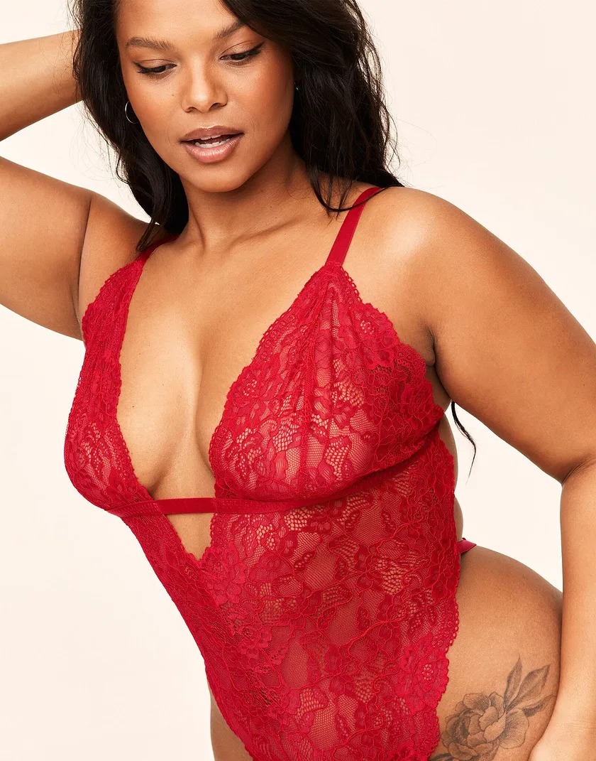 Amata Dark Red Plus lingerie bundle Model 5