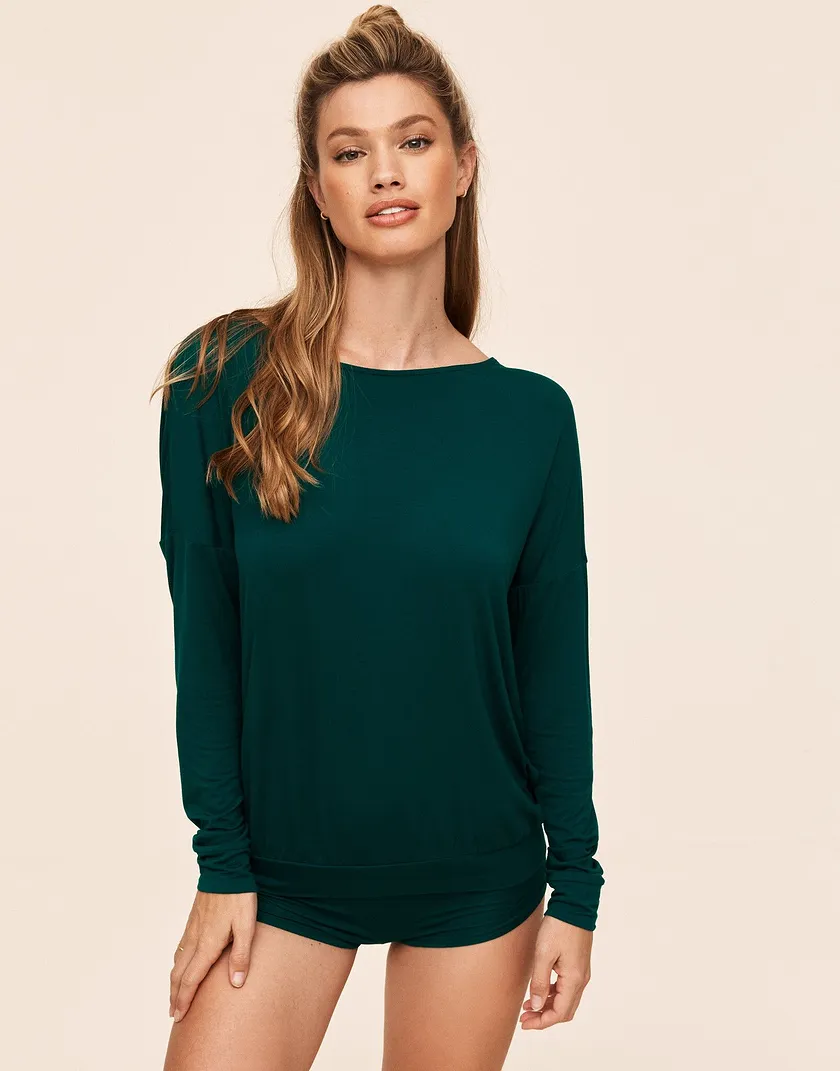 Lyanna Dark Green sleepwear bundle Model 4