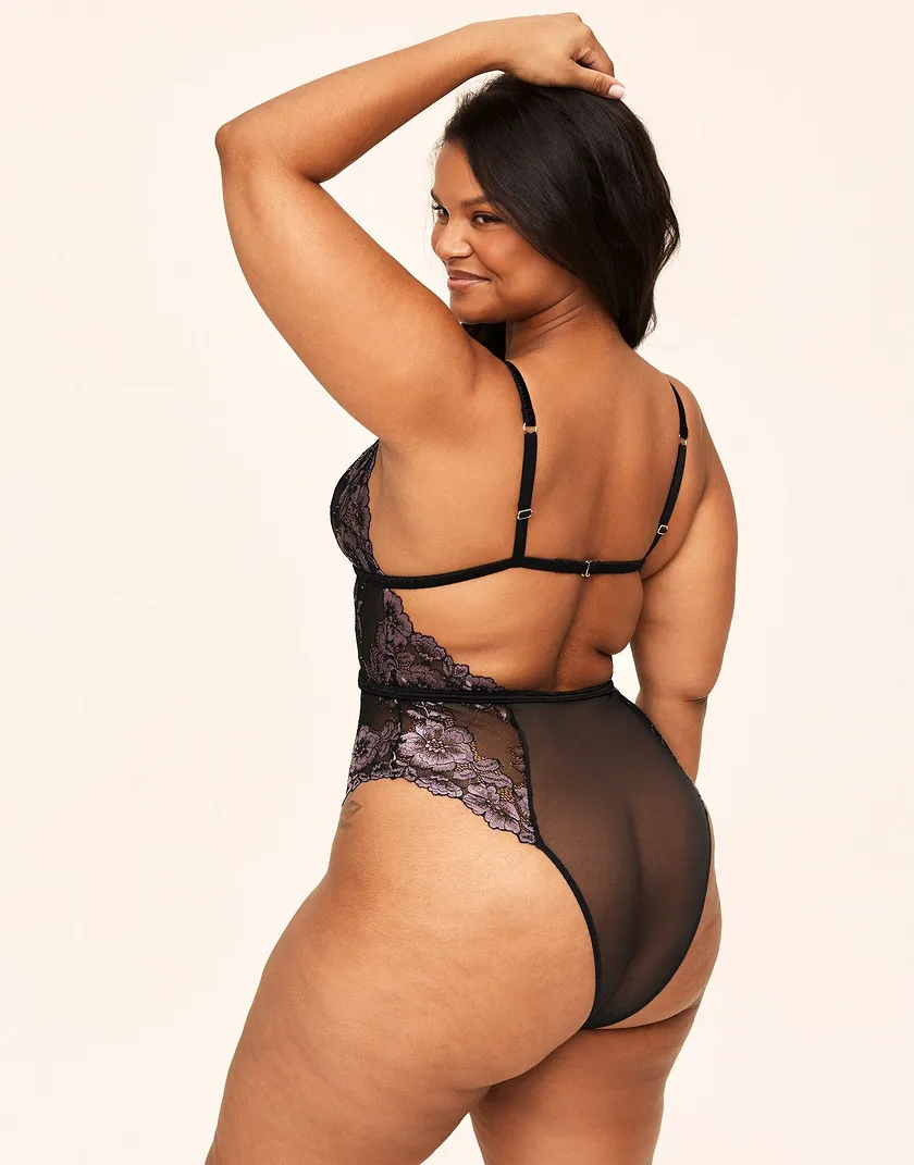 Calissa Black Plus lingerie bundle Model 4