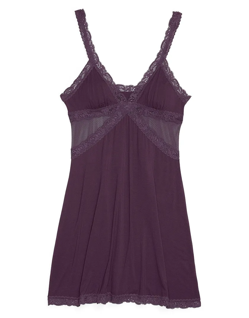Primrosa Dark Purple sleepwear bundle Still 3