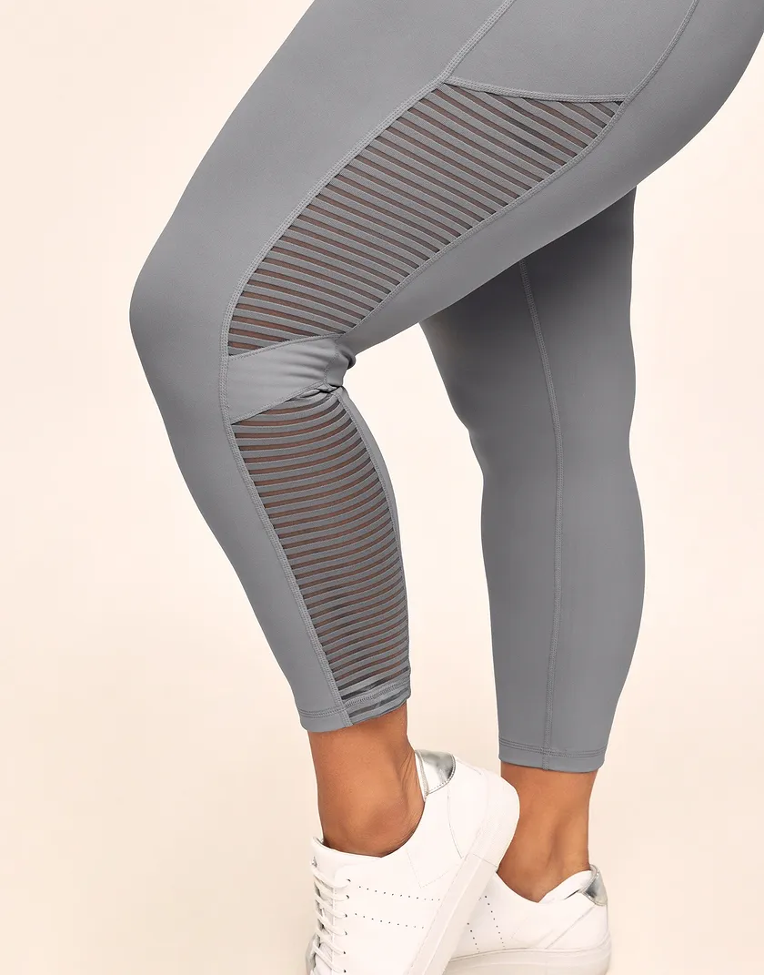 Cali Stripe Mesh Gray Plus activewear bundle Model 4
