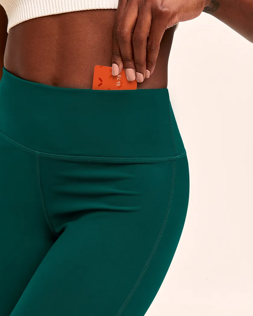 Cali Crop Green activewear bundle Model 4