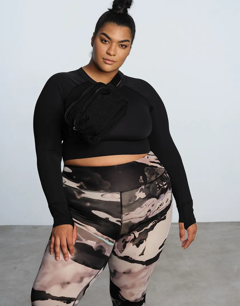 Do Rashguard X EBN Black Plus activewear bundle Model 2