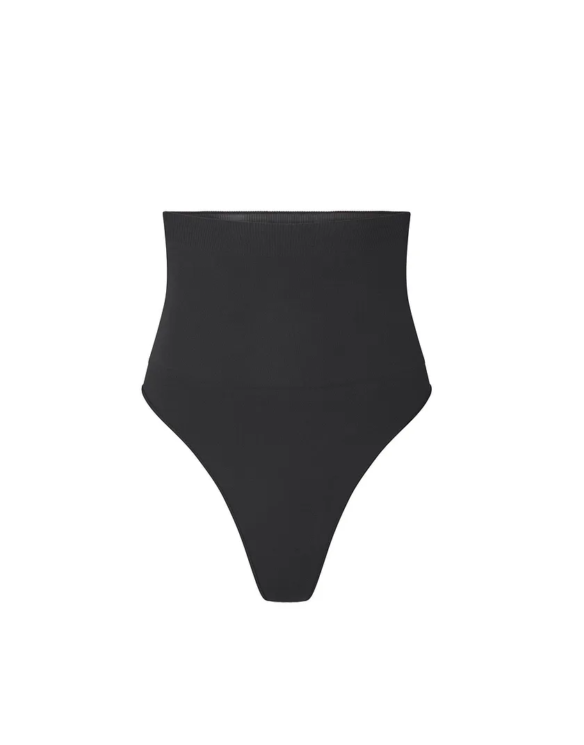 Elodie Thong Black panty bundle Still 3