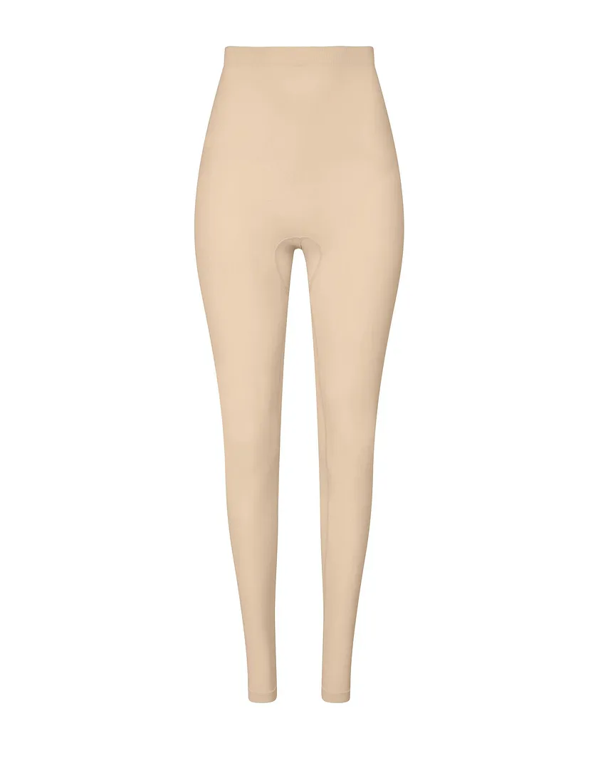 Lilya Light Orange legwear bundle Still 3