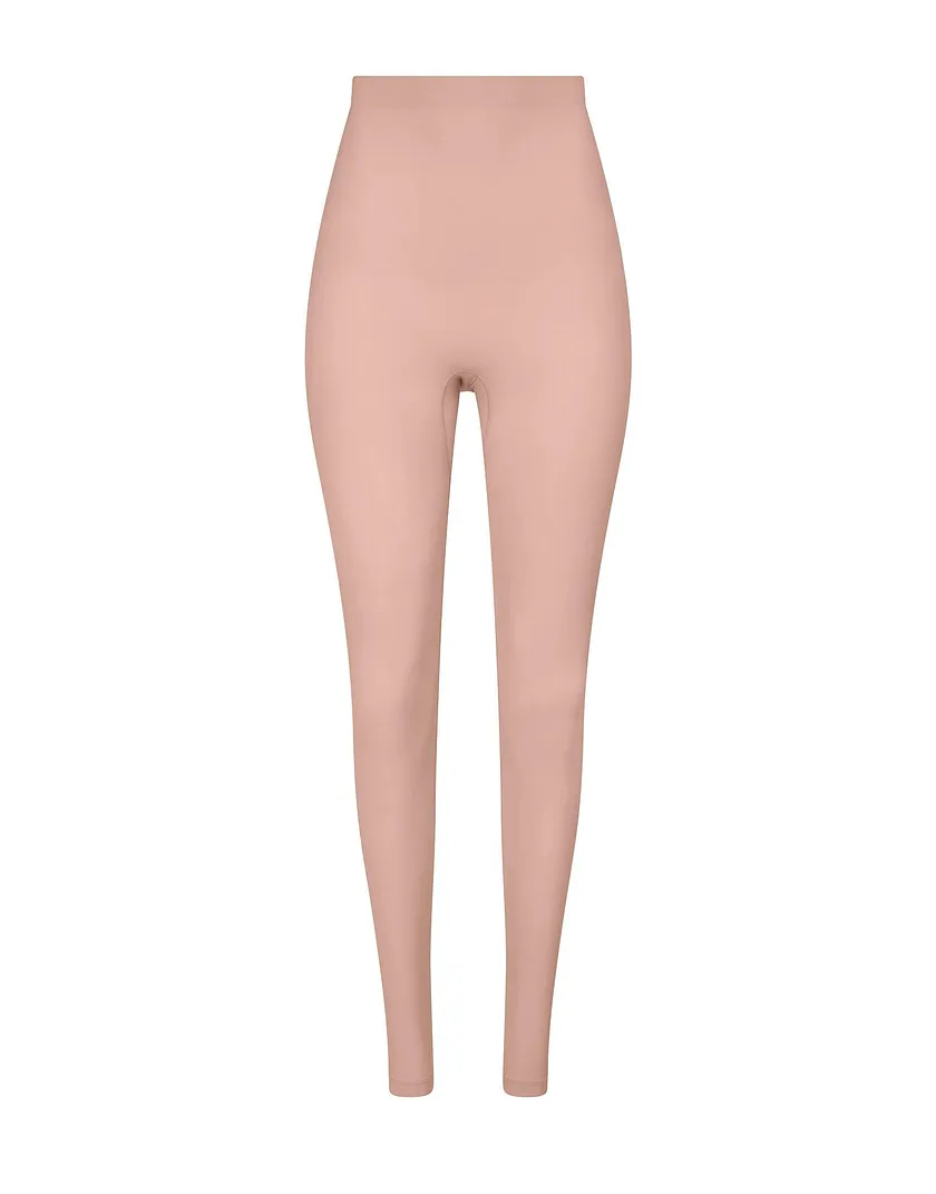 Lilya Medium Pink legwear bundle Still 3