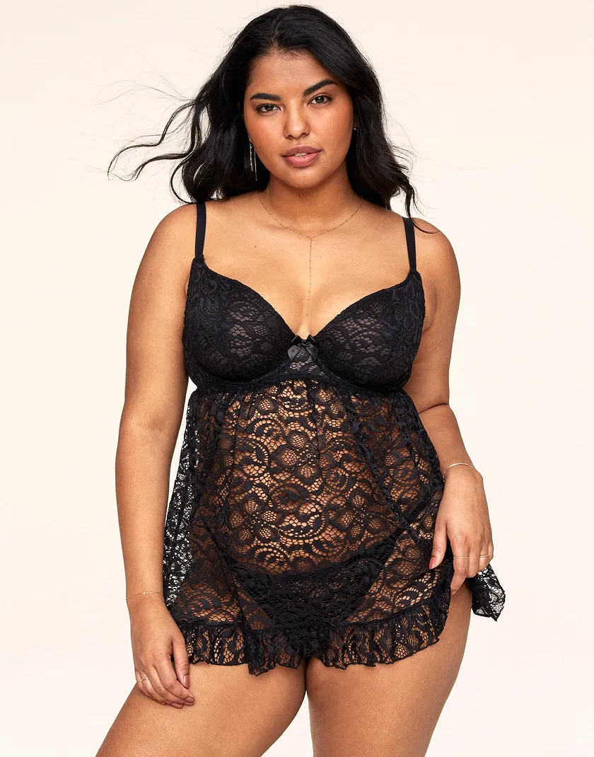 Blaize Black Plus lingerie bundle Model 1