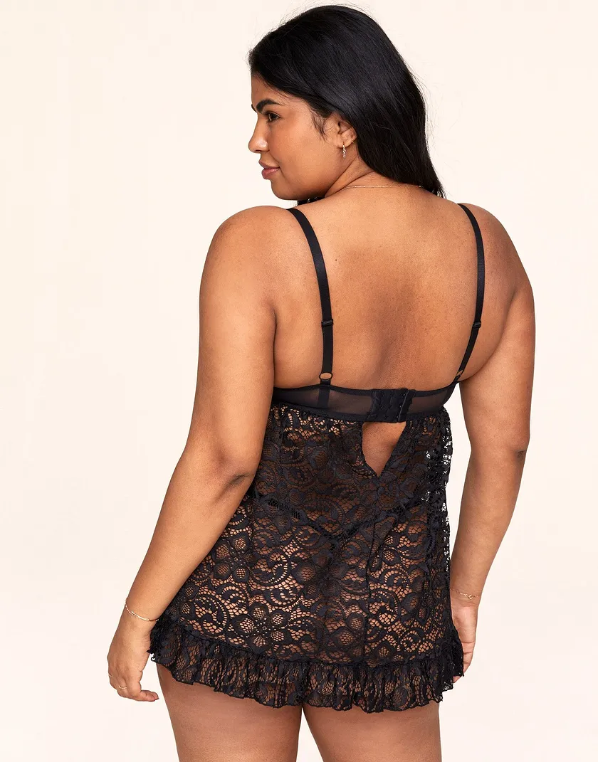 Blaize Black Plus lingerie bundle Model 4