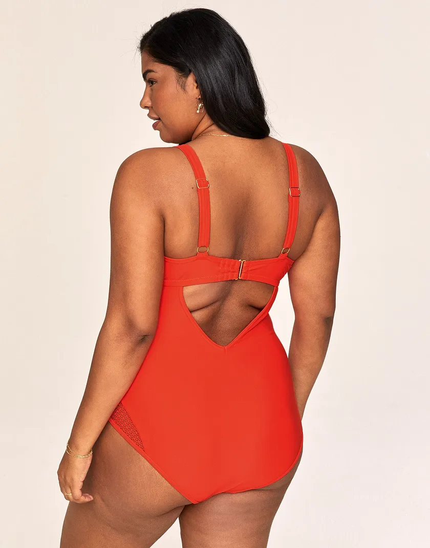 Cloralin Dark Red Plus Contour swimwear bundle Model 4