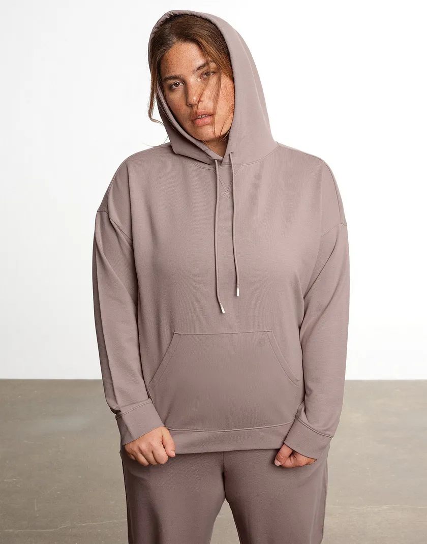 Chill Hoodie Pink Plus athleisure bundle Model 2