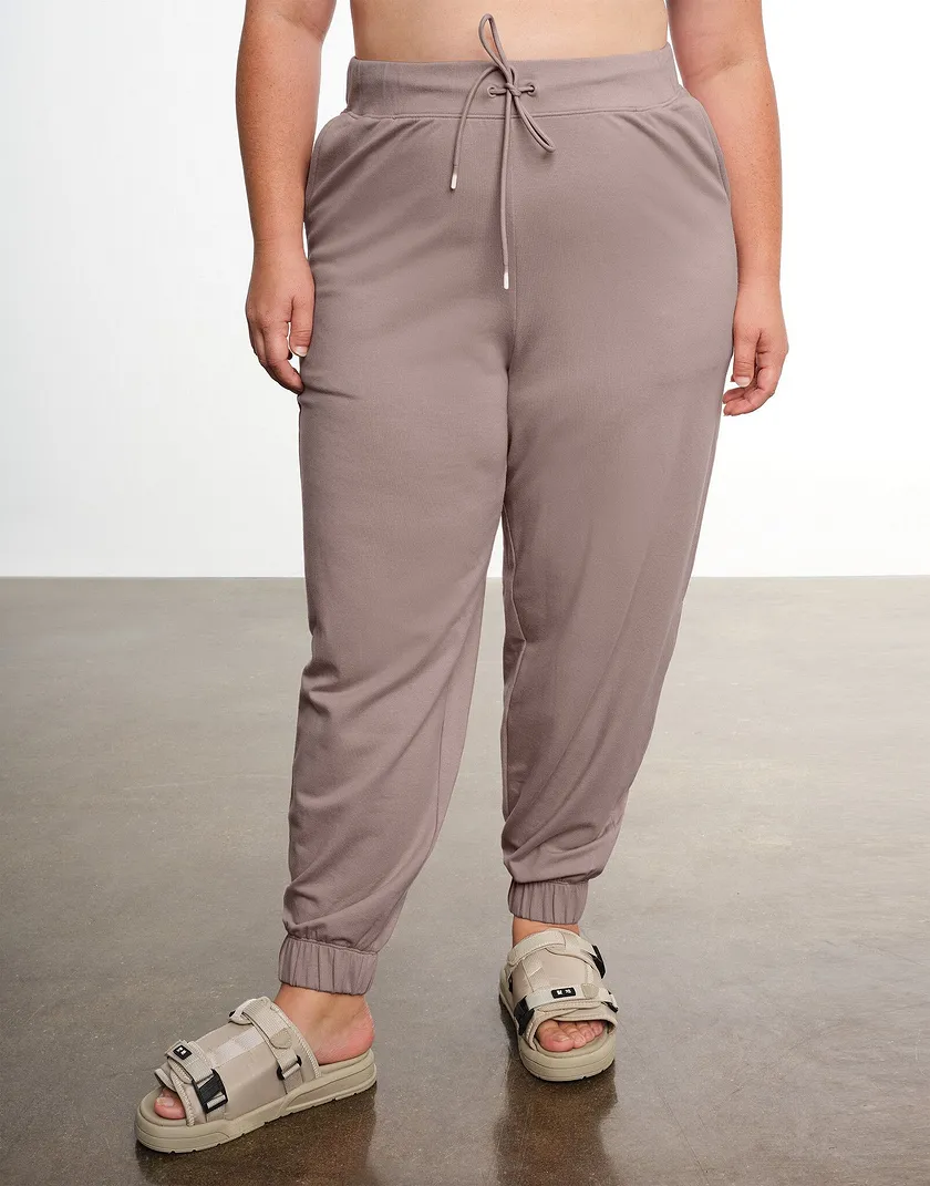 Chill Pant Pink Plus athleisure bundle Model 2