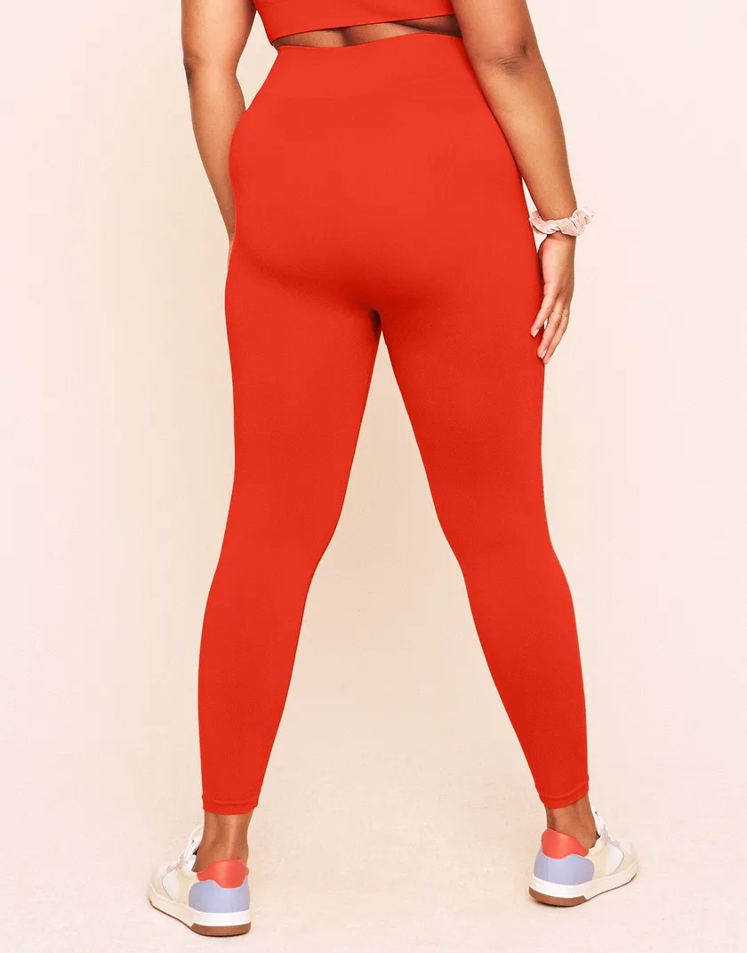 Lilah Ombre Full Legging Red Plus activewear bundle Model 5