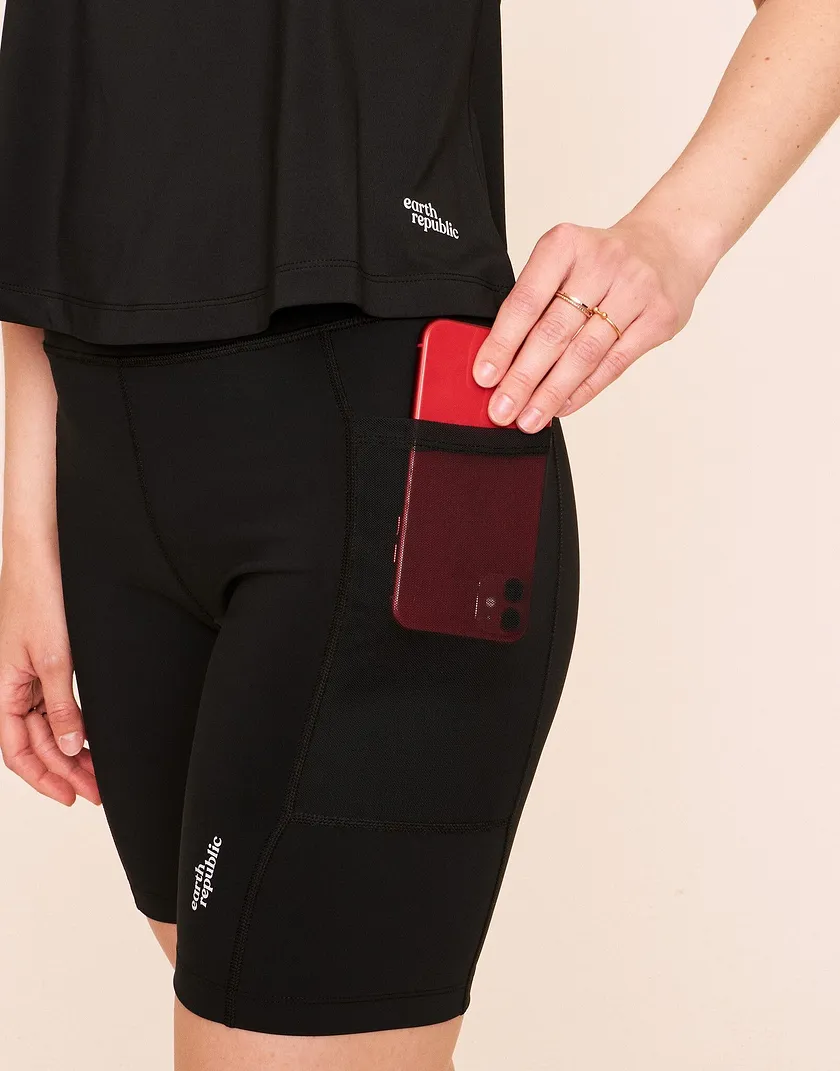 Anais High Waisted Short Black activewear bundle Model 4