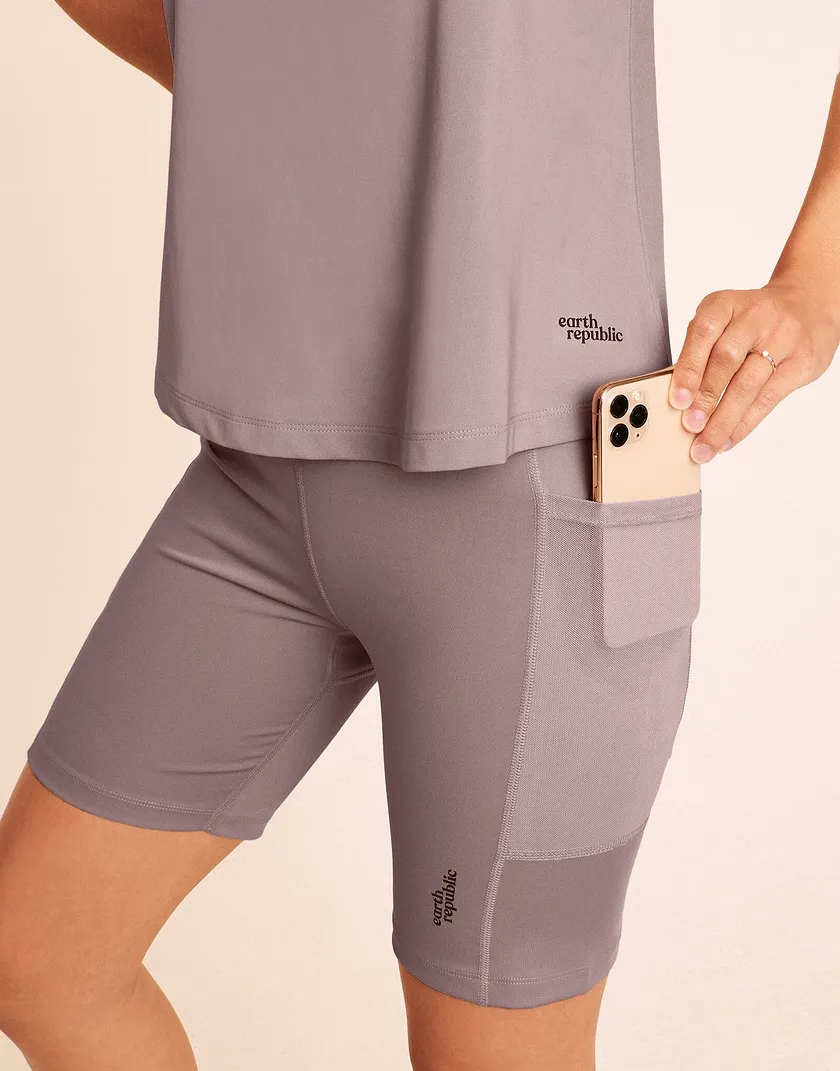 Anais High Waisted Short Medium Beige activewear bundle Model 4