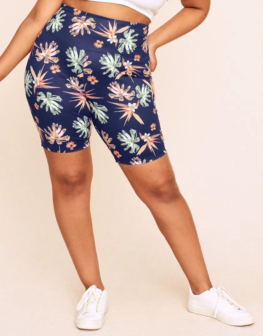 Cora Cozy Biker Short Tropical Blue Plus activewear bundle Model 2