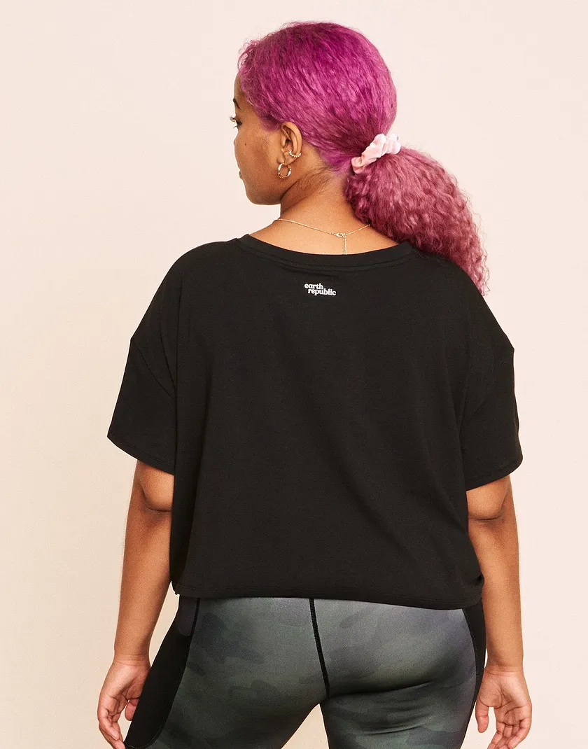 Austyn Top Black Plus activewear bundle Model 5