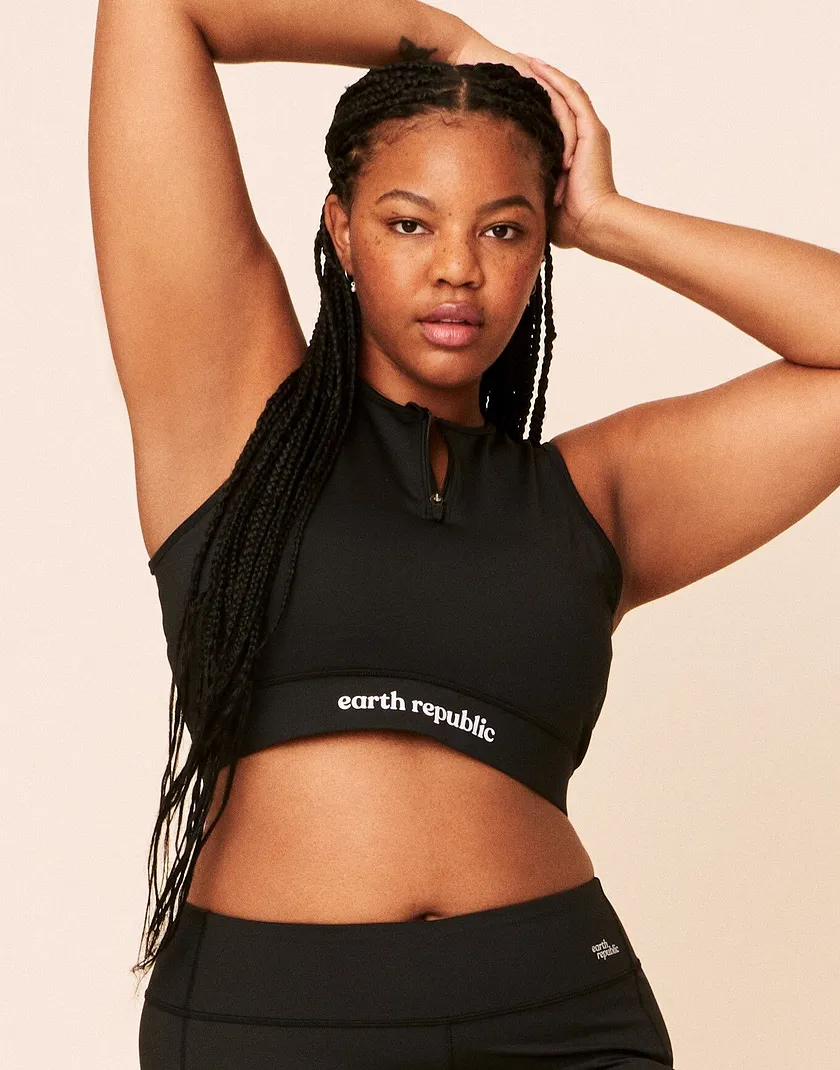 Axelle Sports Bra Black Plus Contour activewear bundle Model 5
