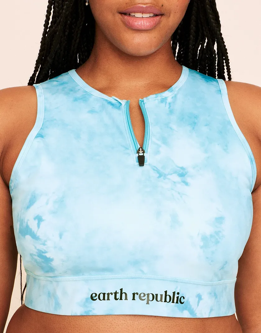 Axelle Sports Bra Watercolor Blue Plus Contour activewear bundle Model 5