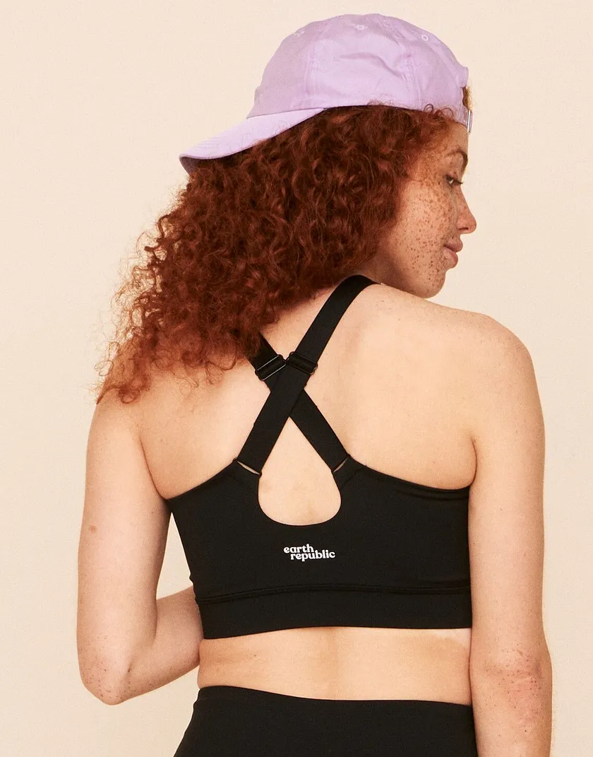 Evie Mid-Support Sports Bra Black Contour activewear bundle Model 6