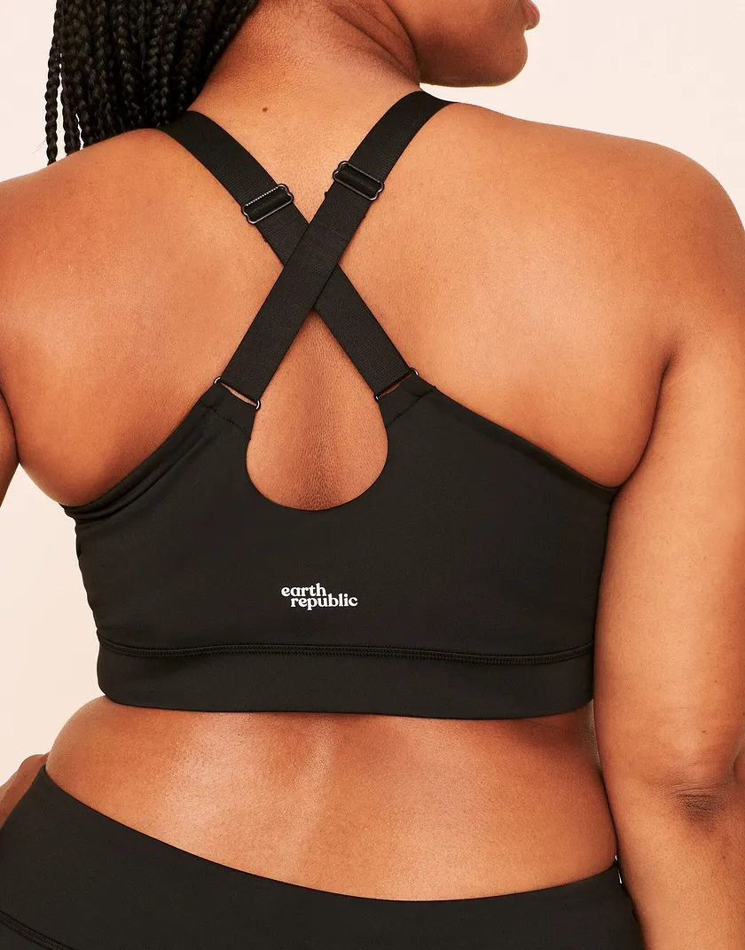Evie Mid-Support Sports Bra Black Plus Contour activewear bundle Model 5