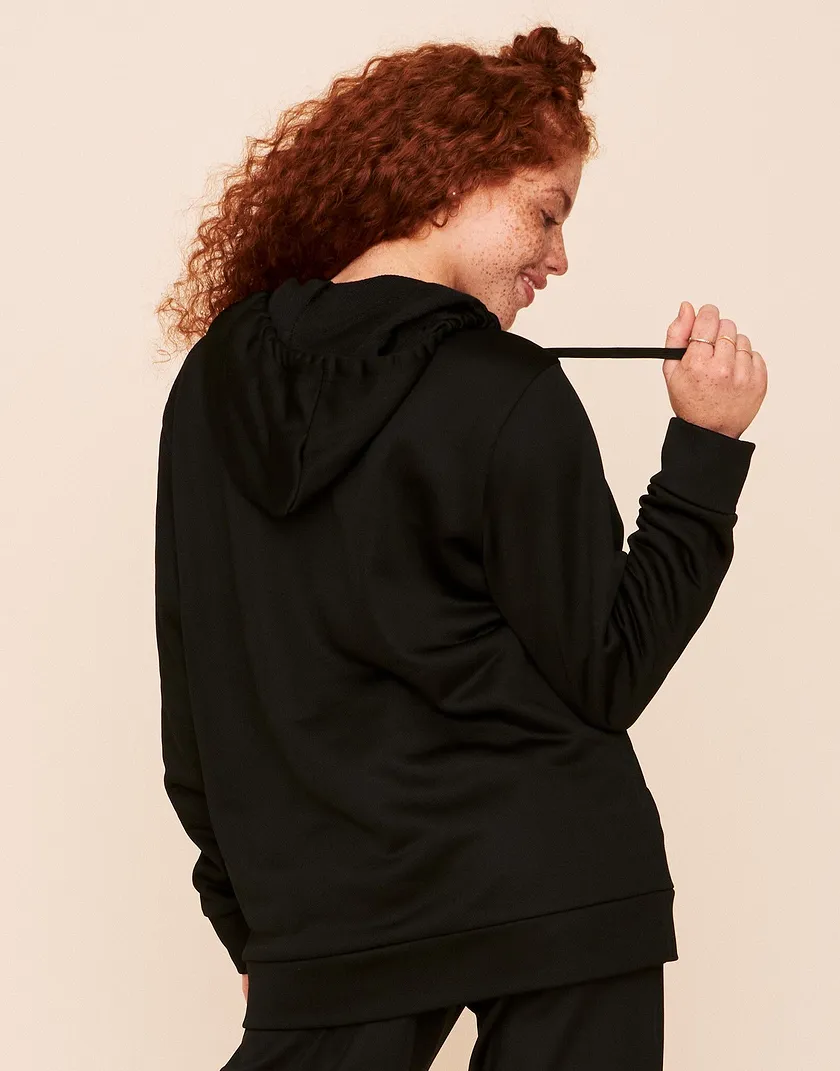 Faye Hooded Pullover Black activewear bundle Model 5