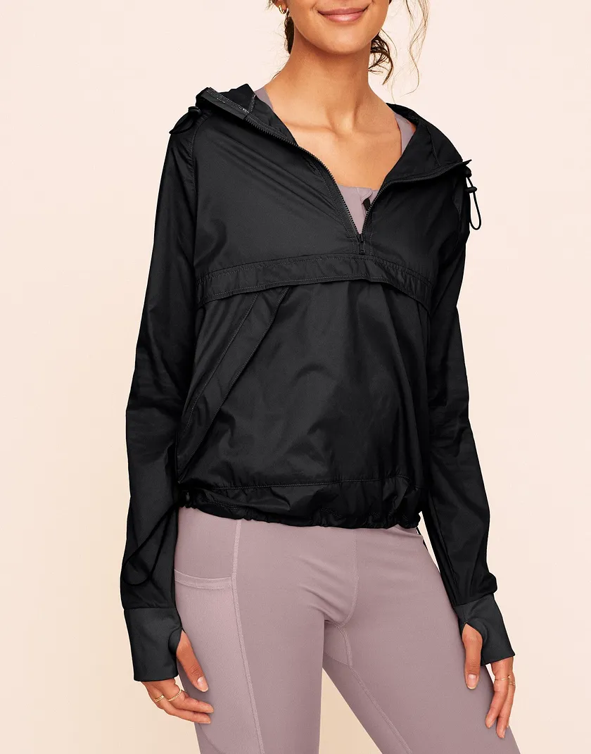 Lexie Black activewear bundle Model 4